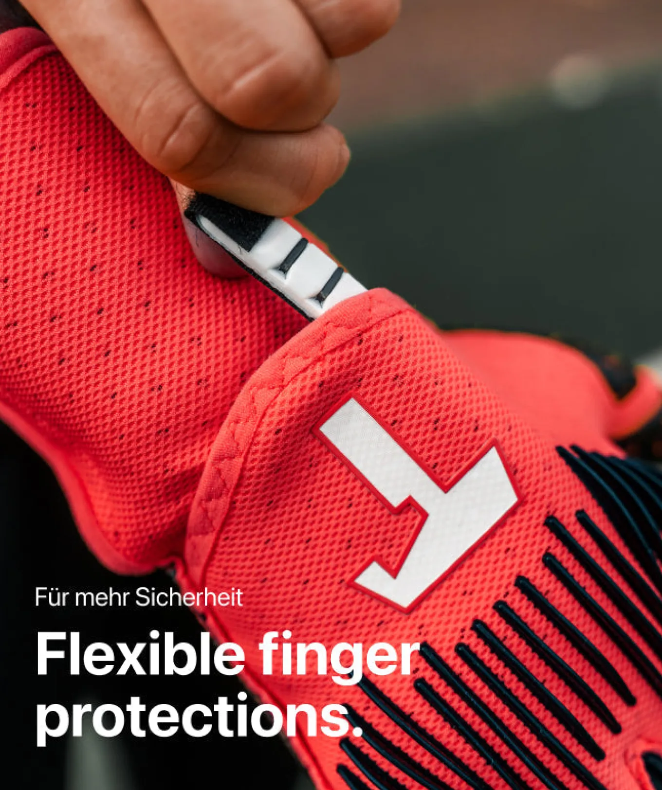 T1TAN Keepershandschoenen Voor Kinderen | Met Fingersave^Rebel 2.0 Solar Red Junior Pro (FP)
